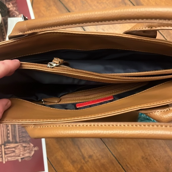 Over arm bag - Picture 4 of 5